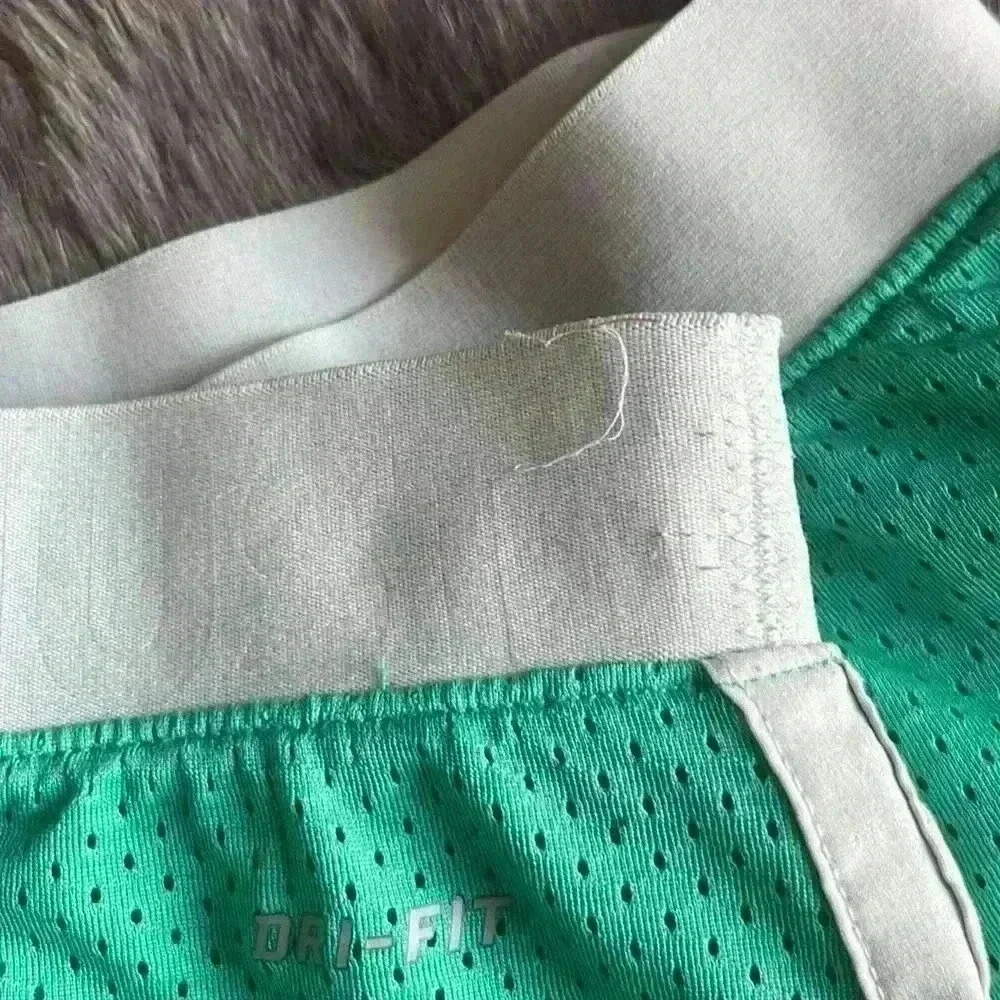 Nike Dri-Fit Mesh Running Shorts - Picture 6 of 7